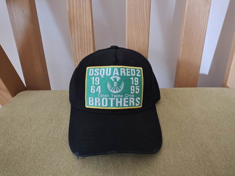 DSQ Cap y  (2)