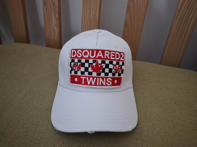 DSQ Cap y  (3)