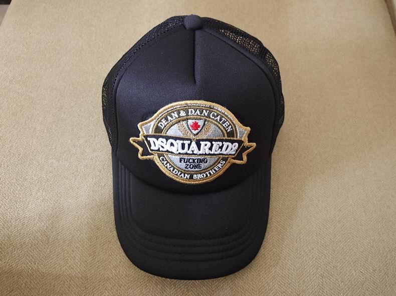 DSQ Cap y  (3)