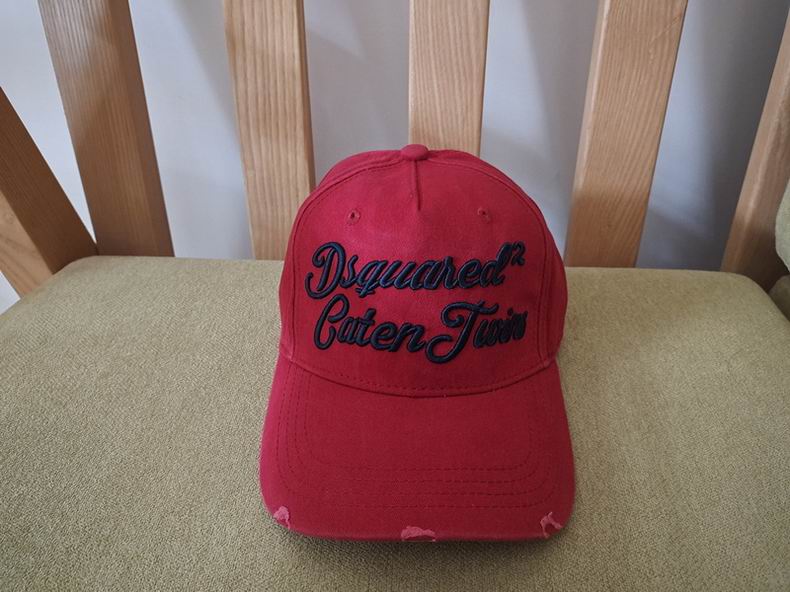 DSQ Cap y  (3)