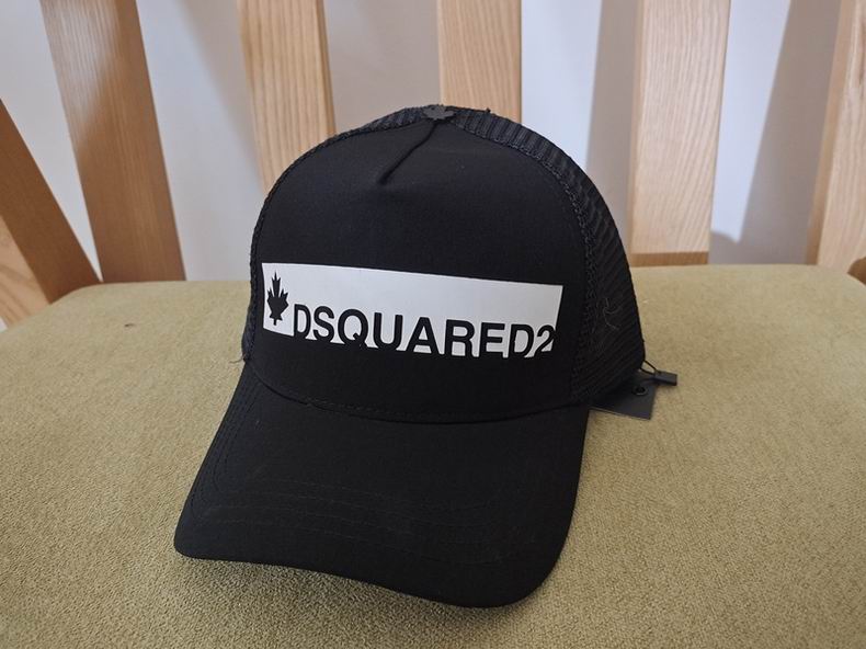 DSQ Cap y  (3)