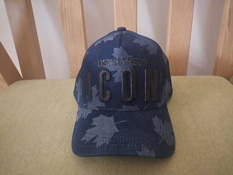 DSQ Cap y  (4)