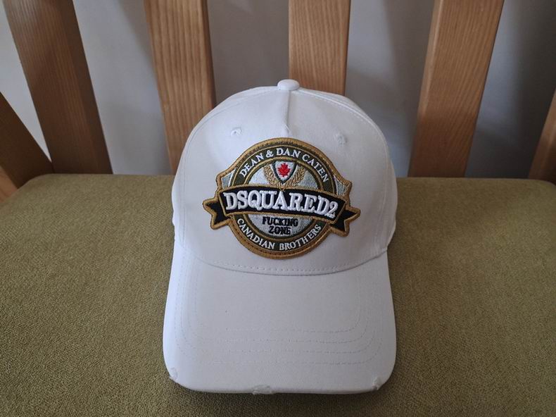 DSQ Cap y  (5)