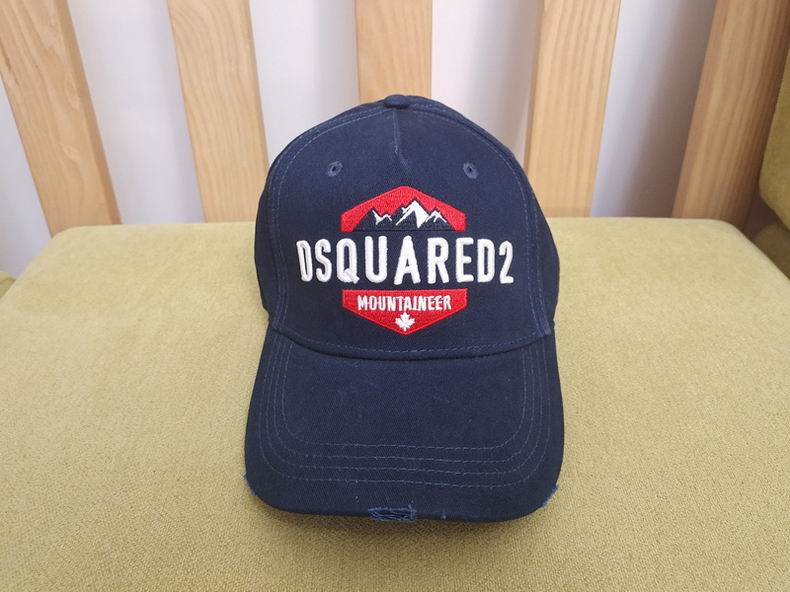 DSQ Cap y  (5)