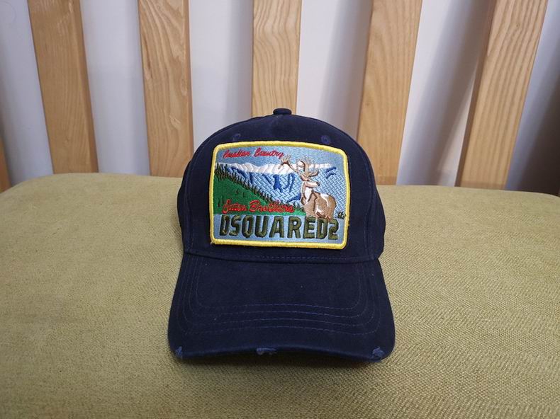 DSQ Cap y  (6)