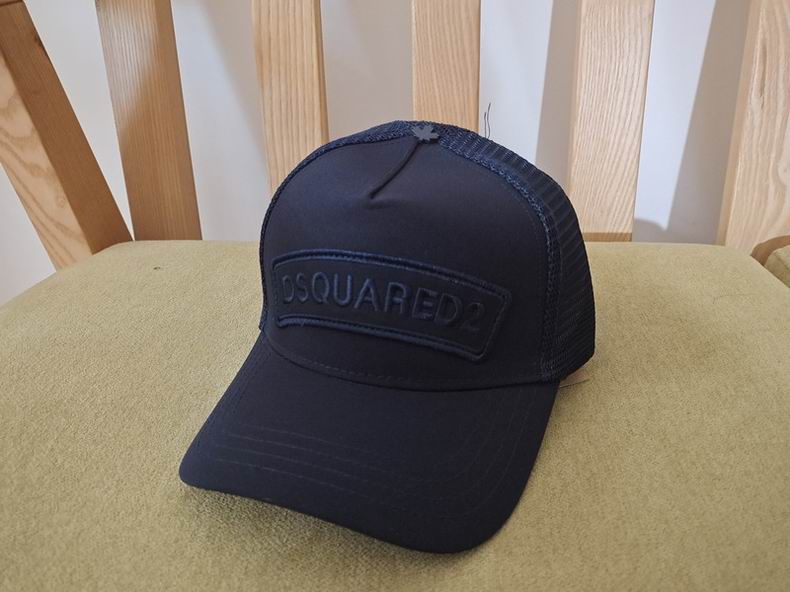 DSQ Cap y  (6)