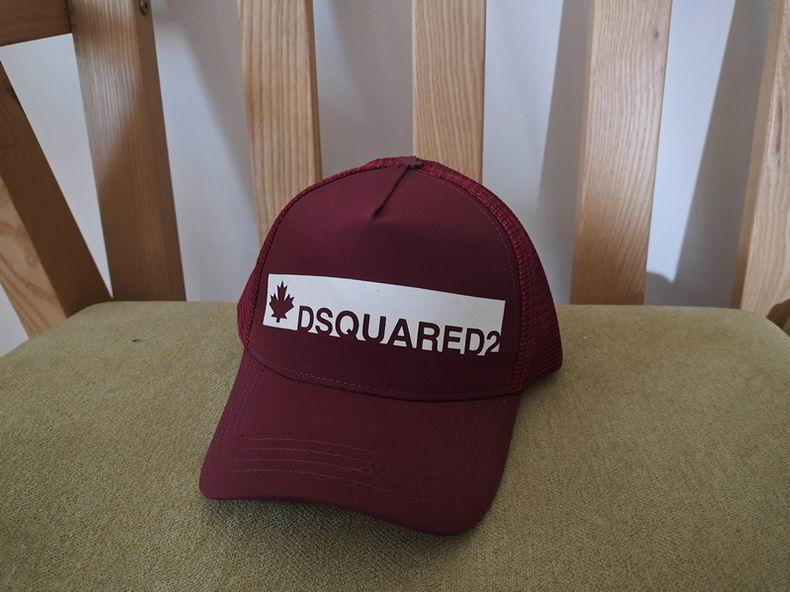 DSQ Cap y  (6)