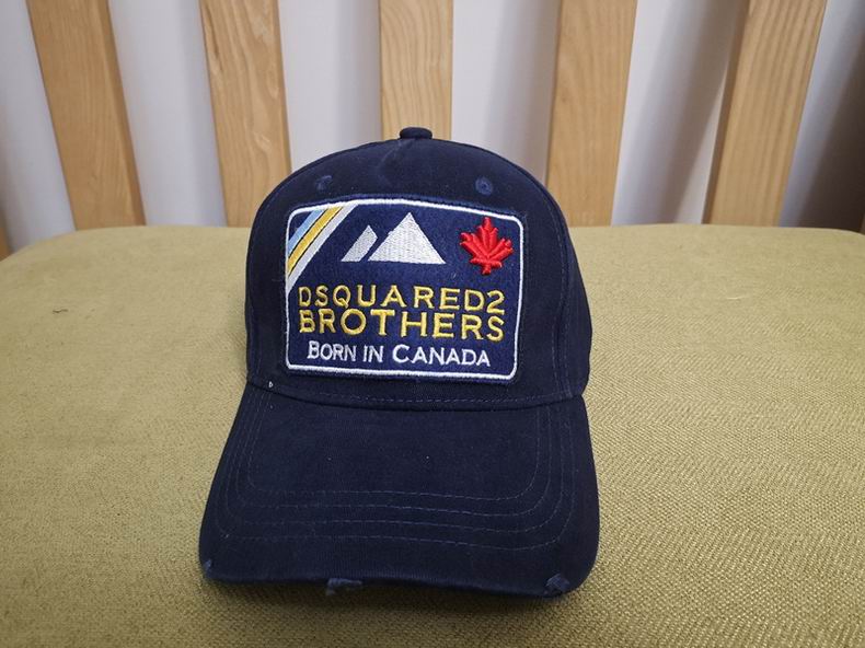 DSQ Cap y  (7)