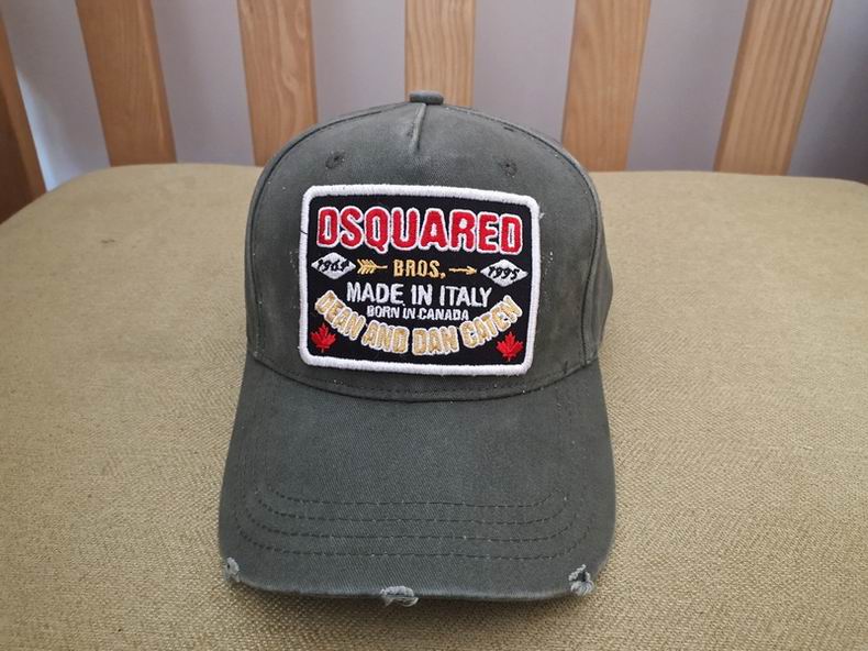 DSQ Cap y  (9)