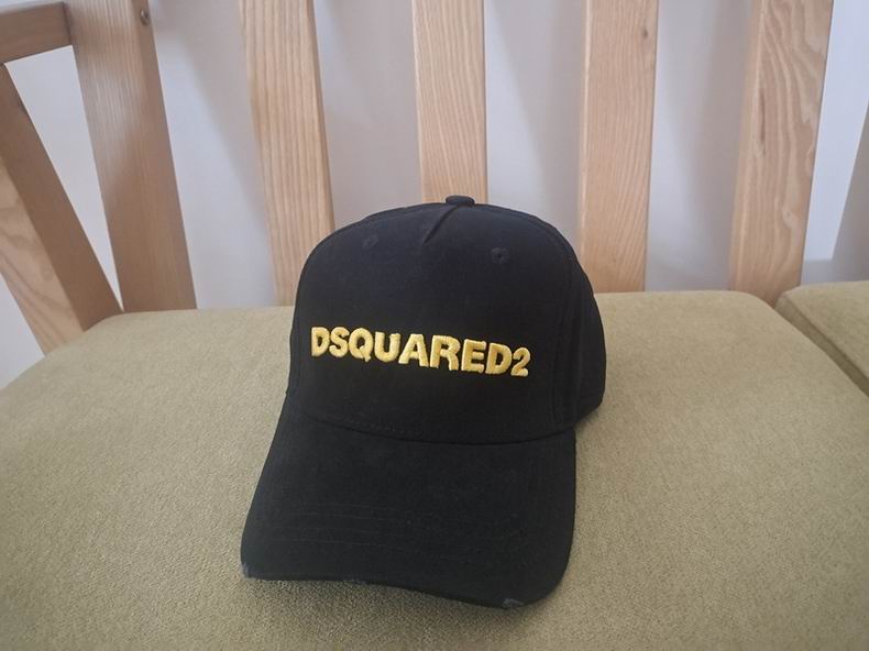 DSQ Cap y  (9)