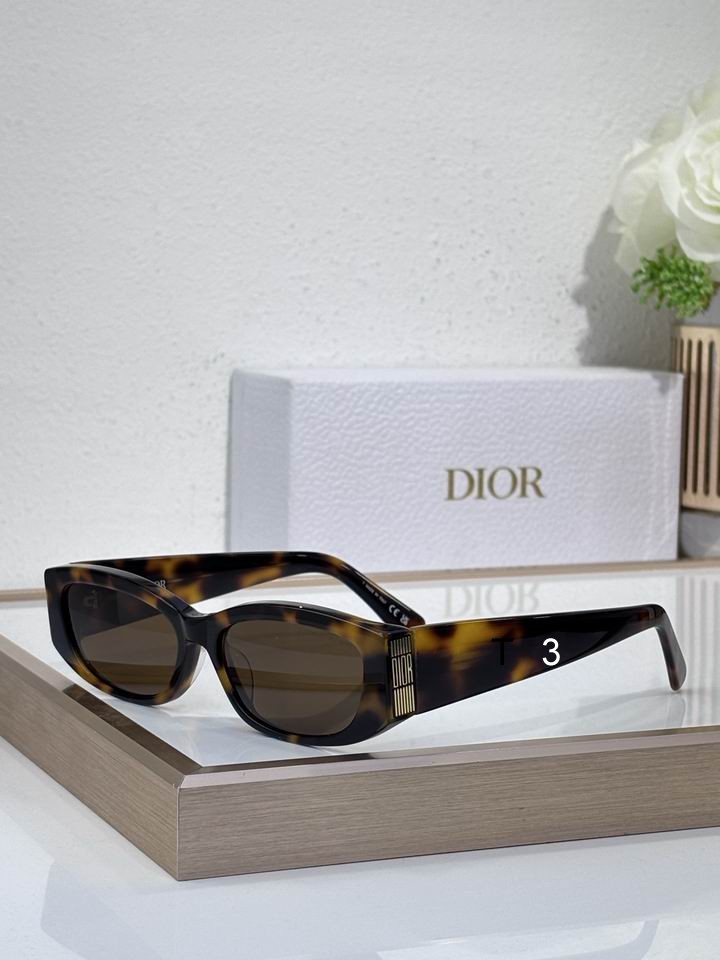 Dior Graphiqu 57 16-140 c08