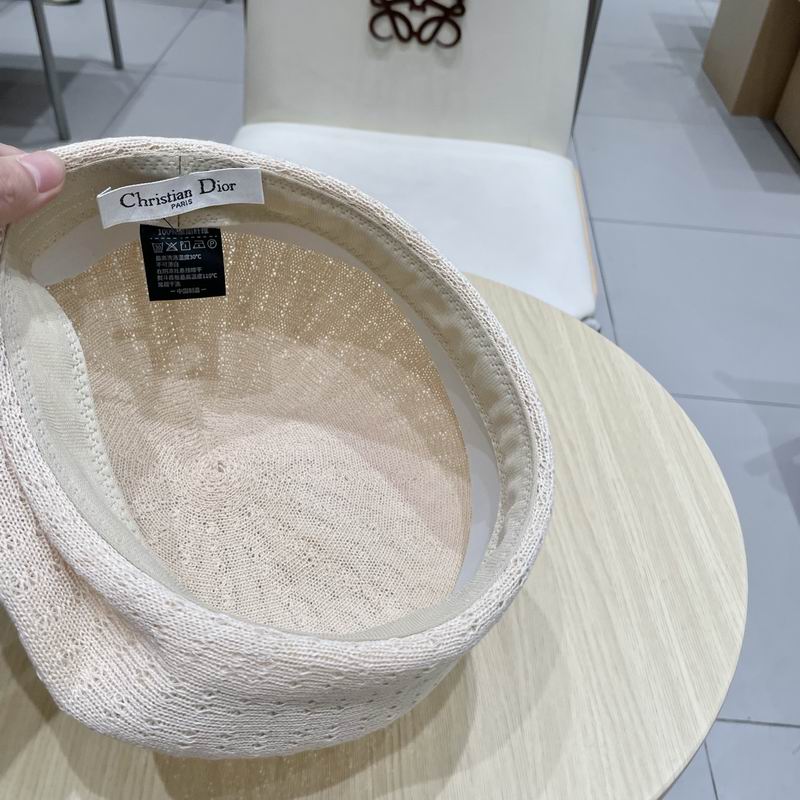 Dior beret (1)