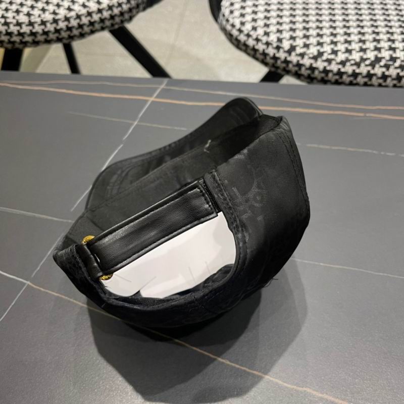 Dior cap (100)