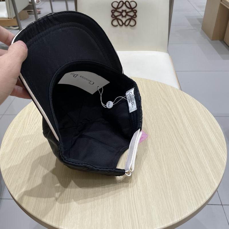 Dior cap (218)