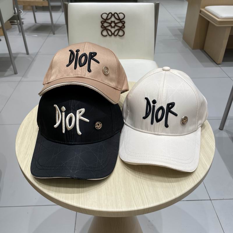 Dior cap (222)