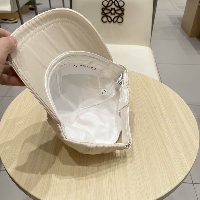 Dior cap (236)