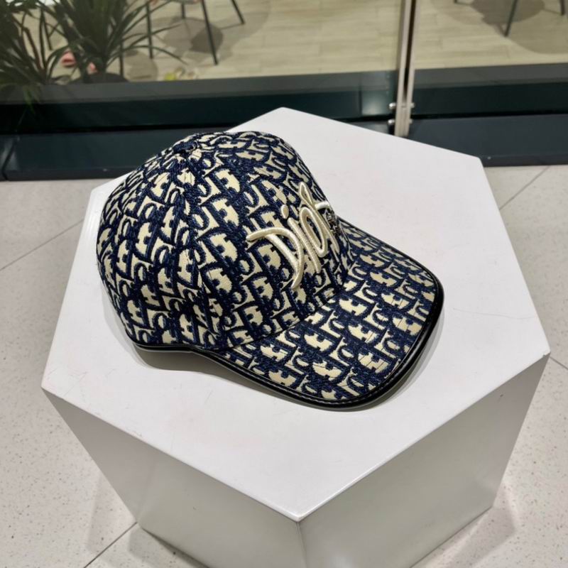Dior cap (280)