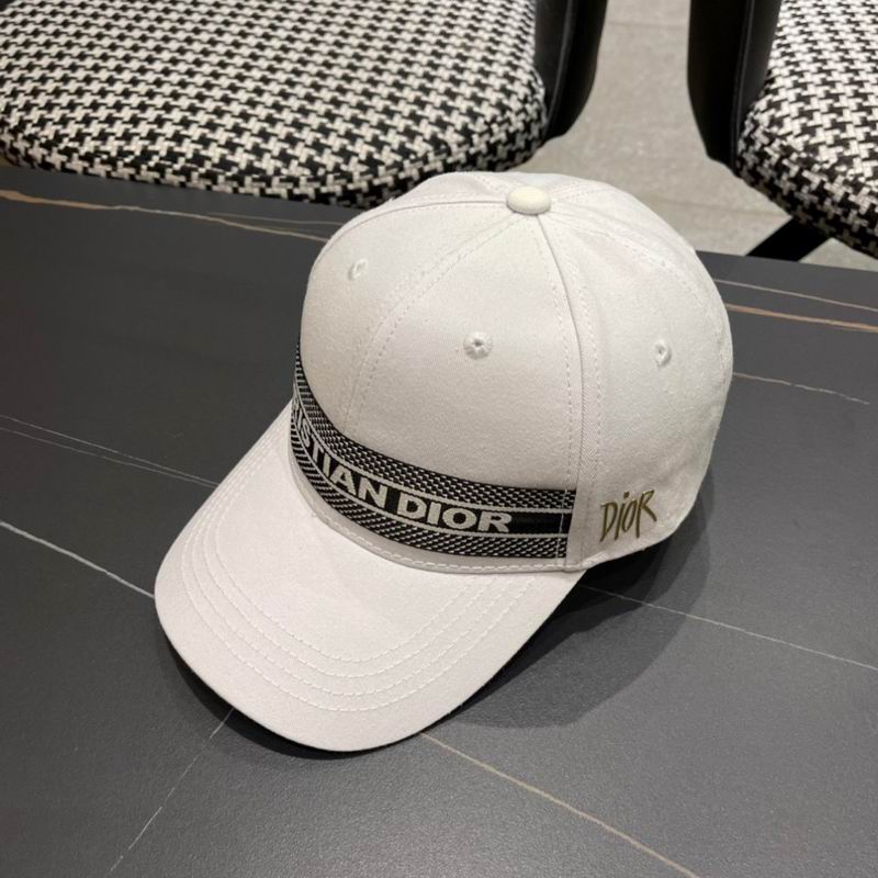 Dior cap (323)
