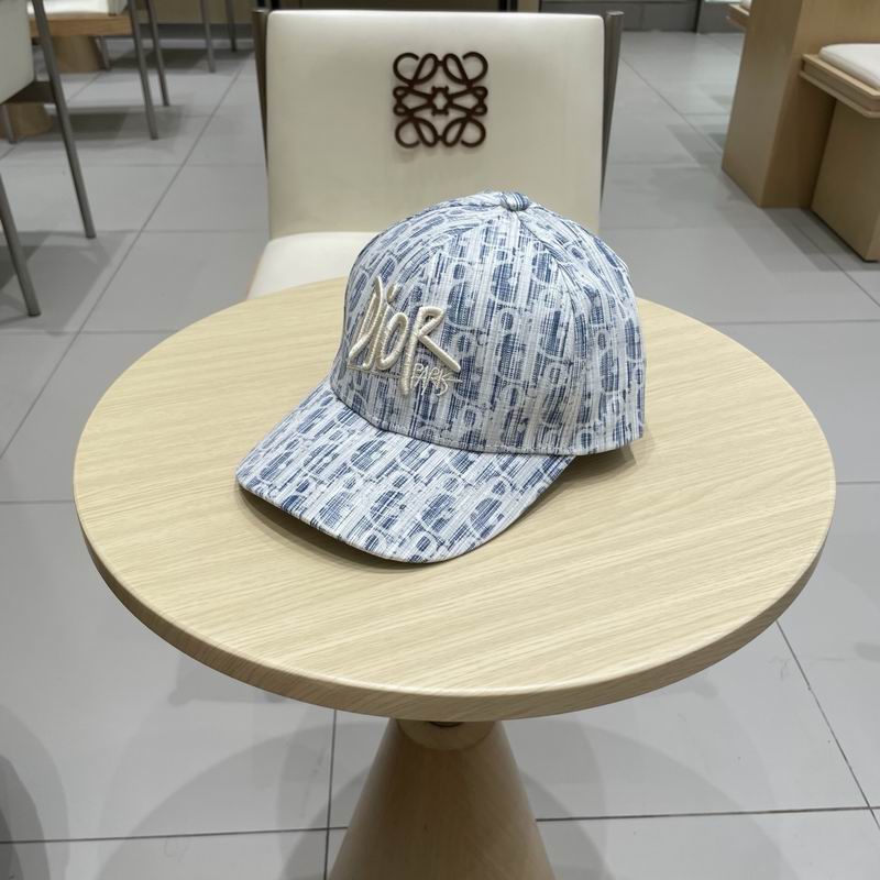 Dior cap (386)