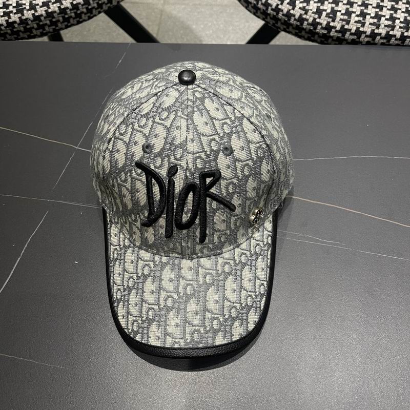Dior cap (406)