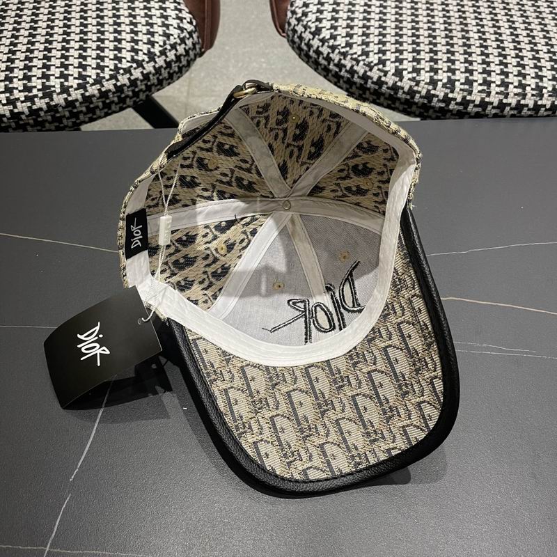 Dior cap (412)
