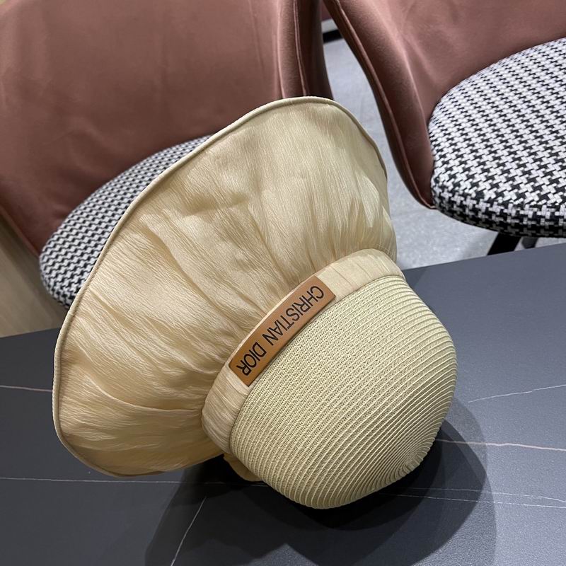 Dior hat (164)
