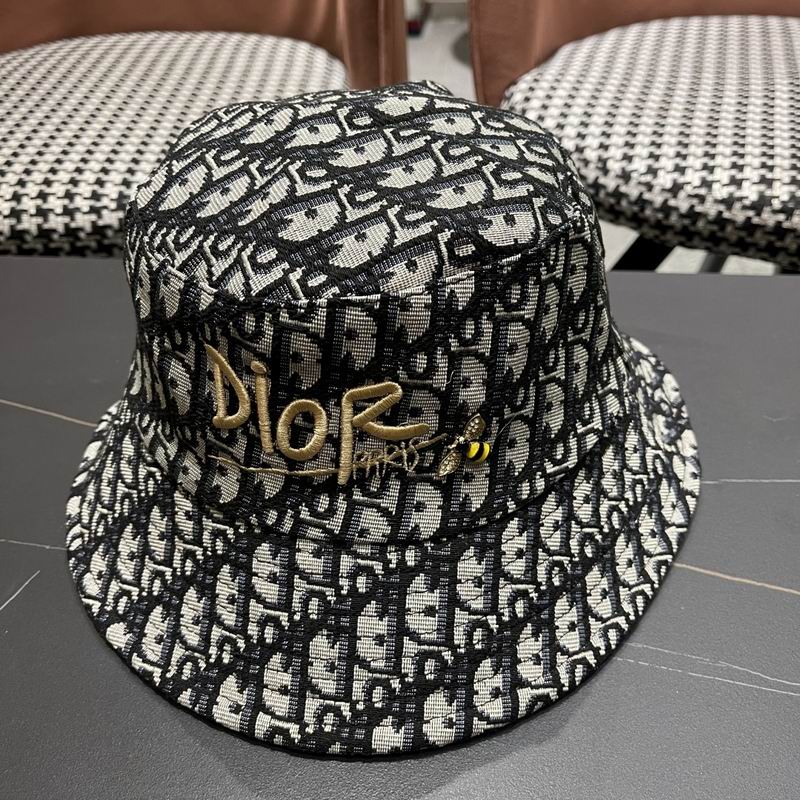 Dior hat (180)