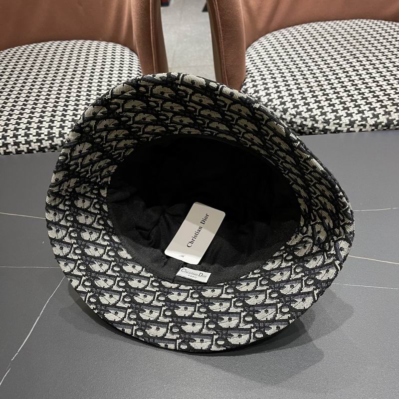 Dior hat (192)