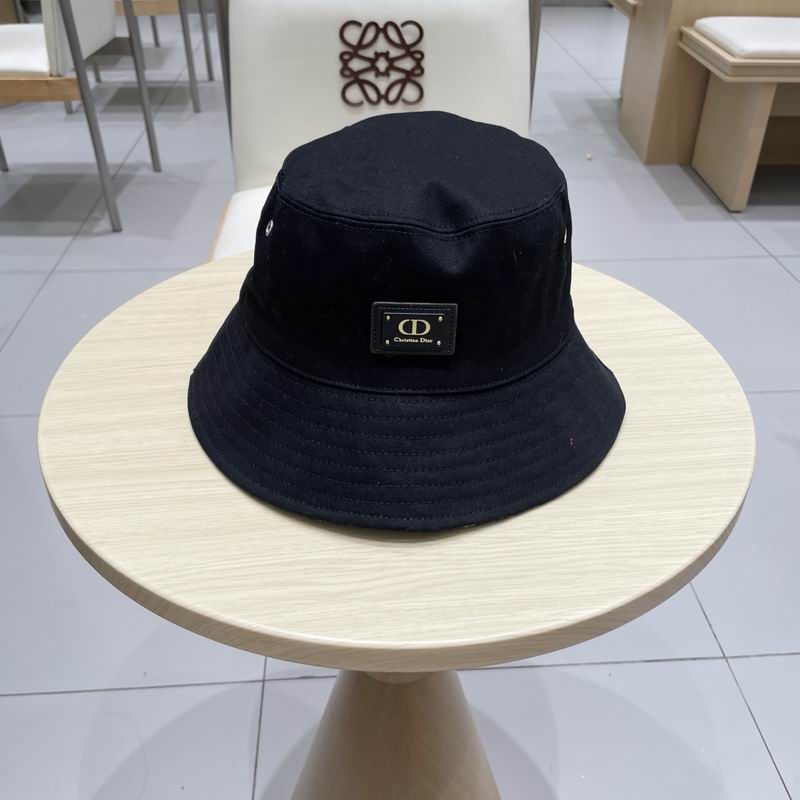 Dior hat (210)