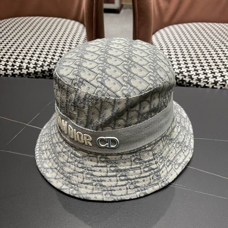 Dior hat (211)
