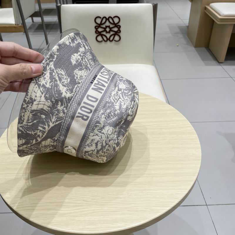 Dior hat (213)