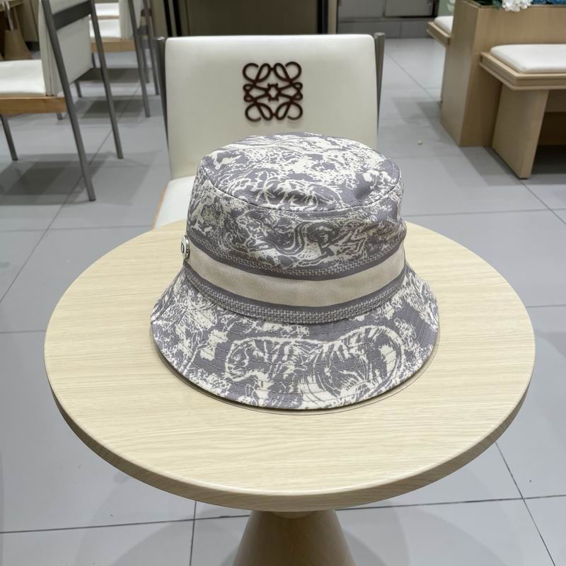 Dior hat (217)
