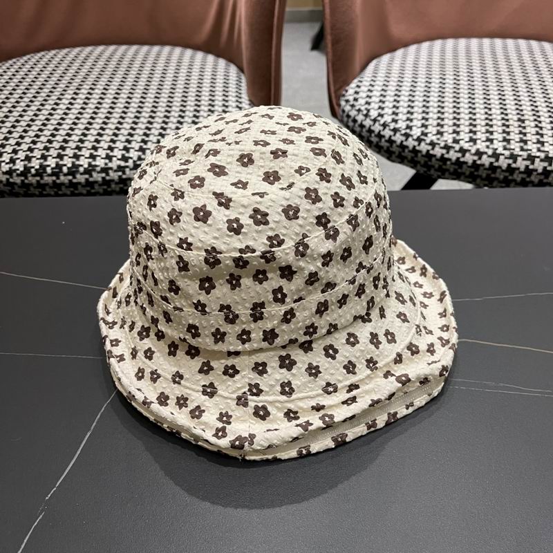 Dior hat (306)