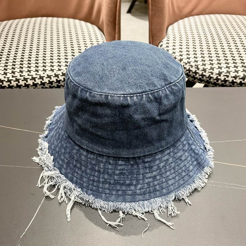 Dior hat (318)