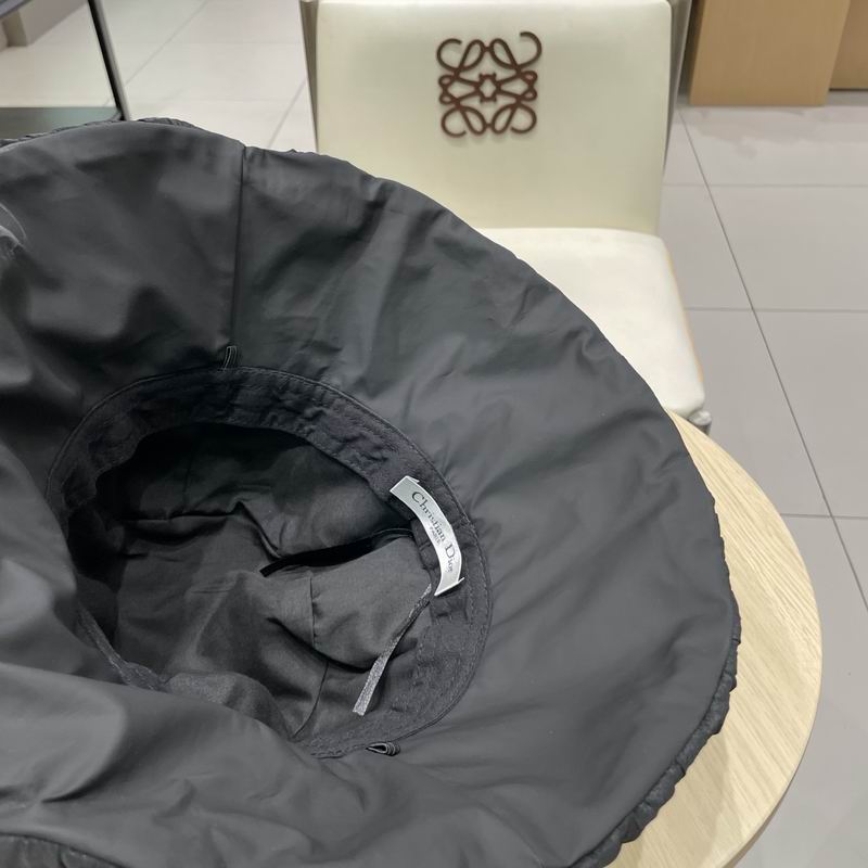 Dior hat (324)