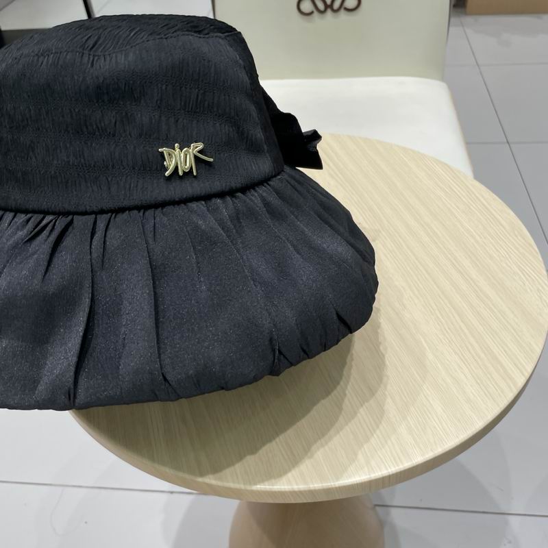 Dior hat (329)