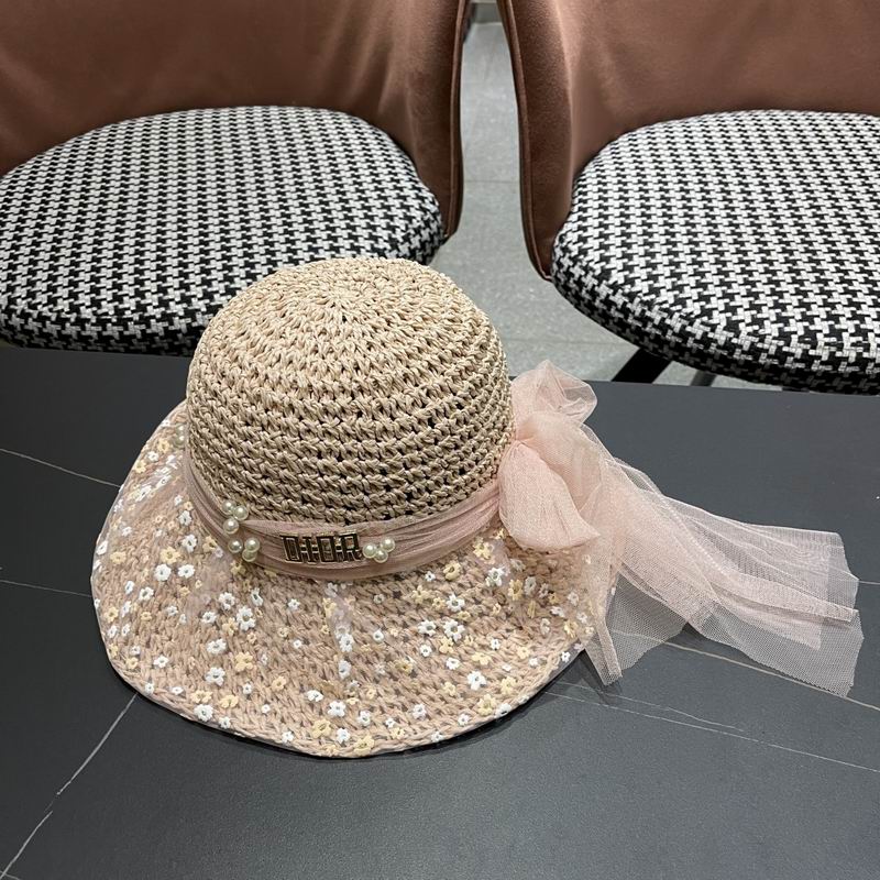 Dior hat (498)