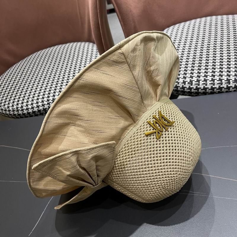 Dior hat (623)