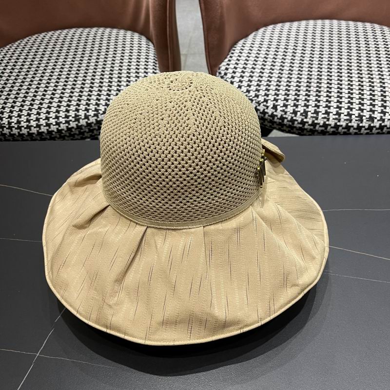Dior hat (628)