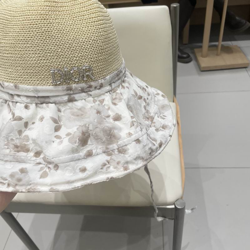 Dior hat (644)