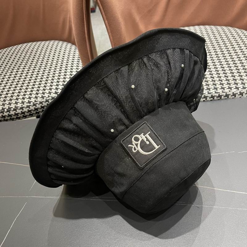 Dior hat (693)