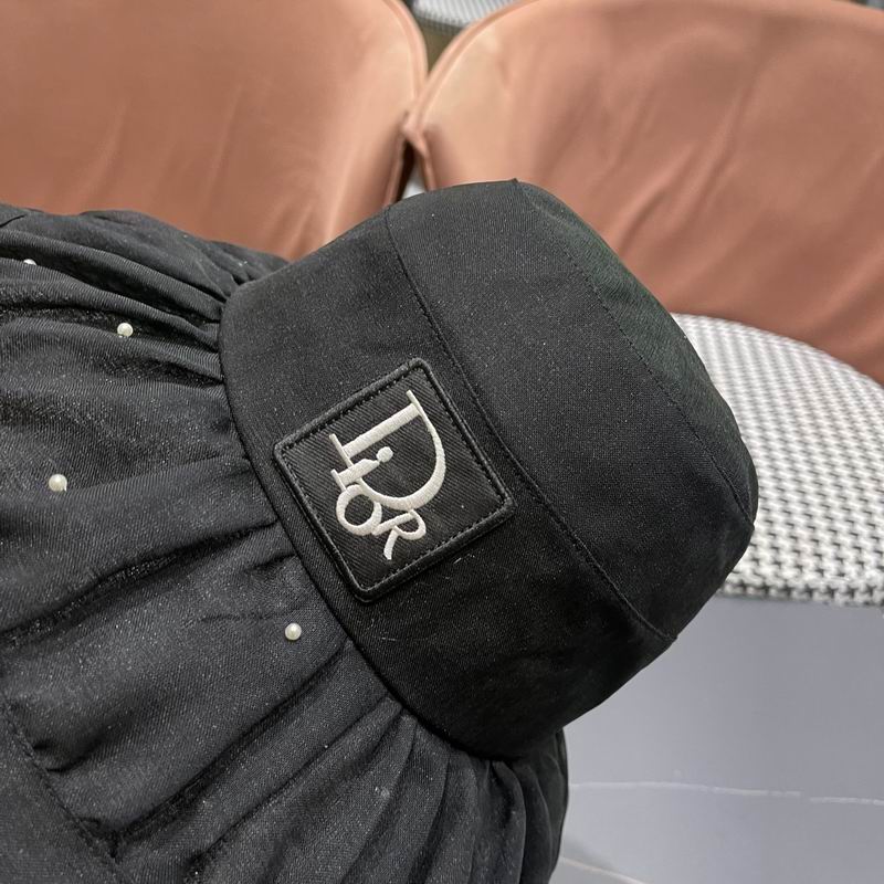 Dior hat (694)
