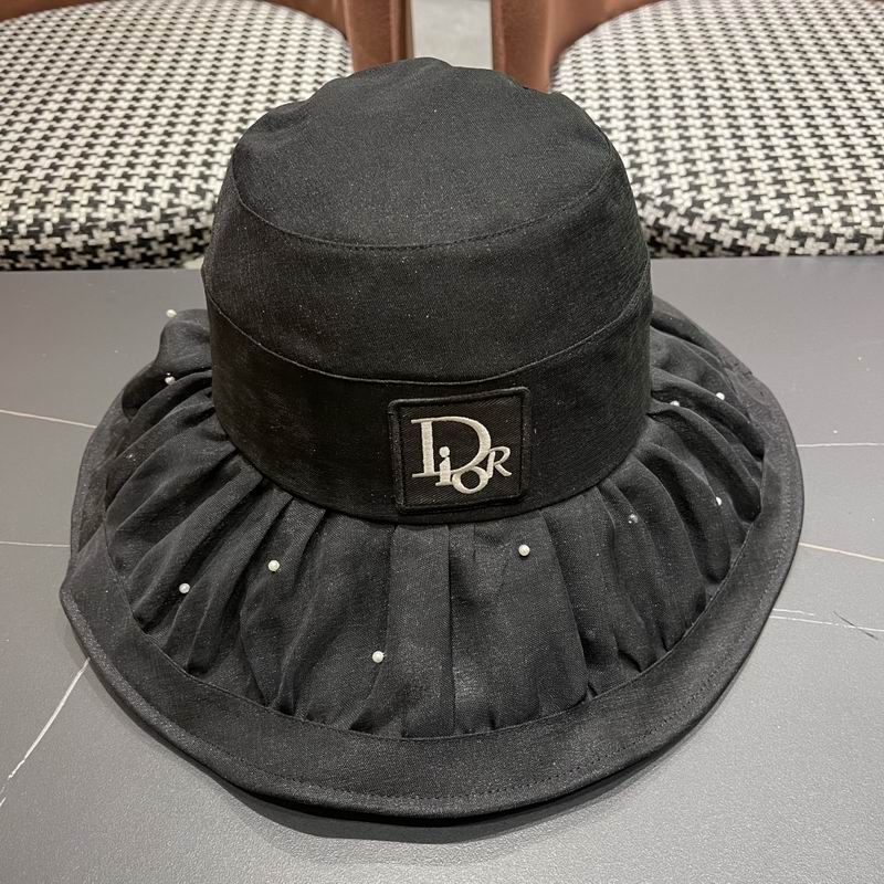 Dior hat (701)