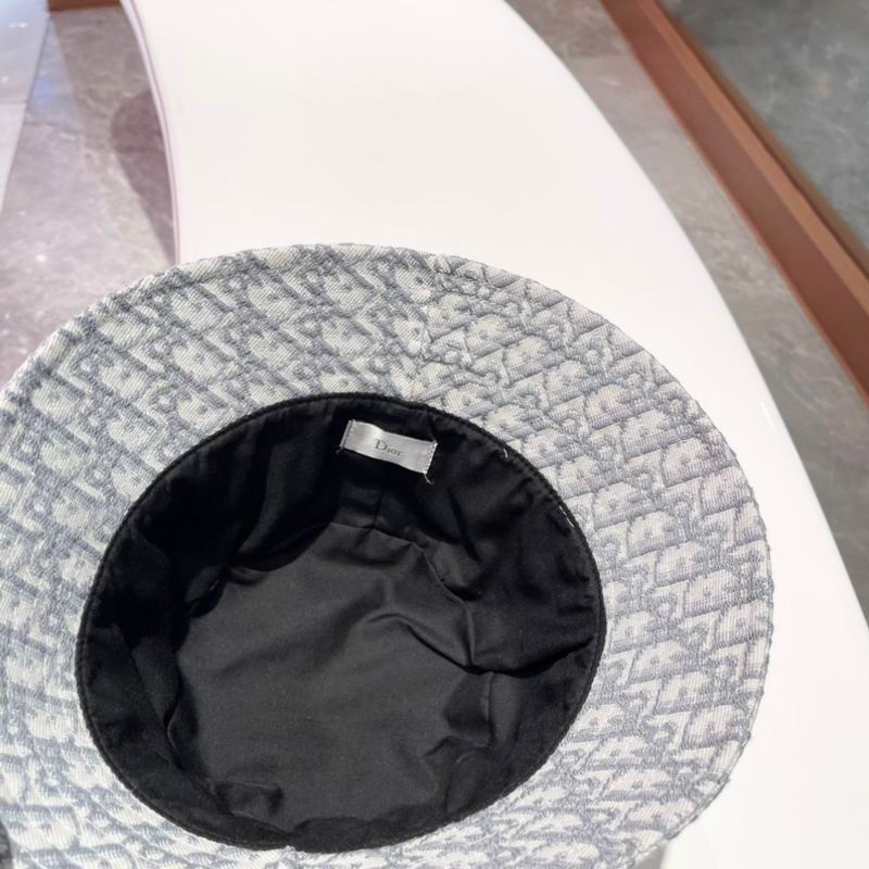 Dior hat (836)
