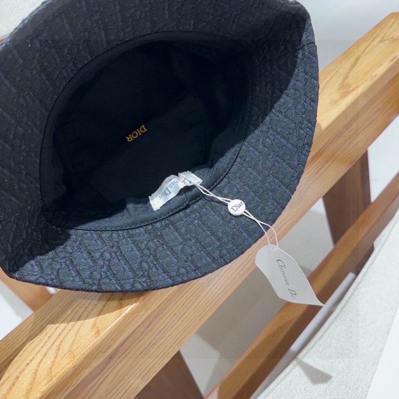 Dior hat dx (20)
