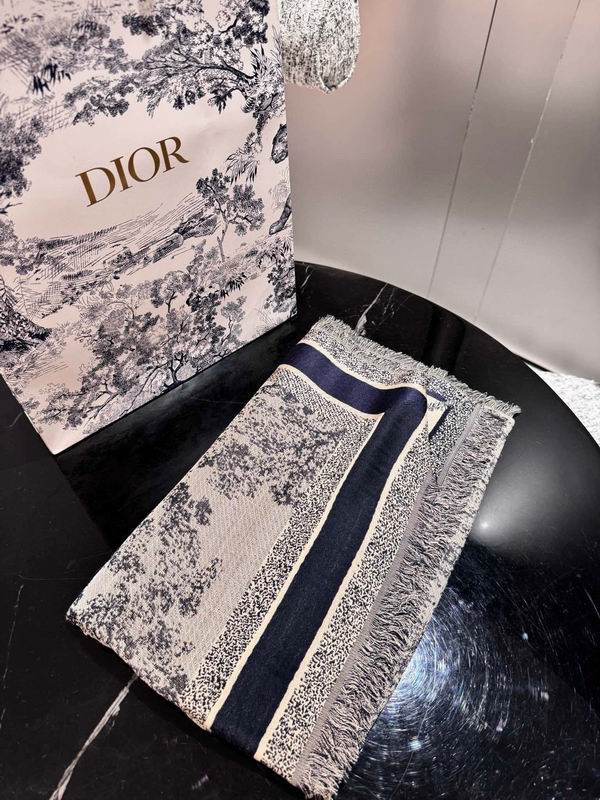 Dior scarf 140X140cm 57%羊毛 43%真丝 E03 (6)