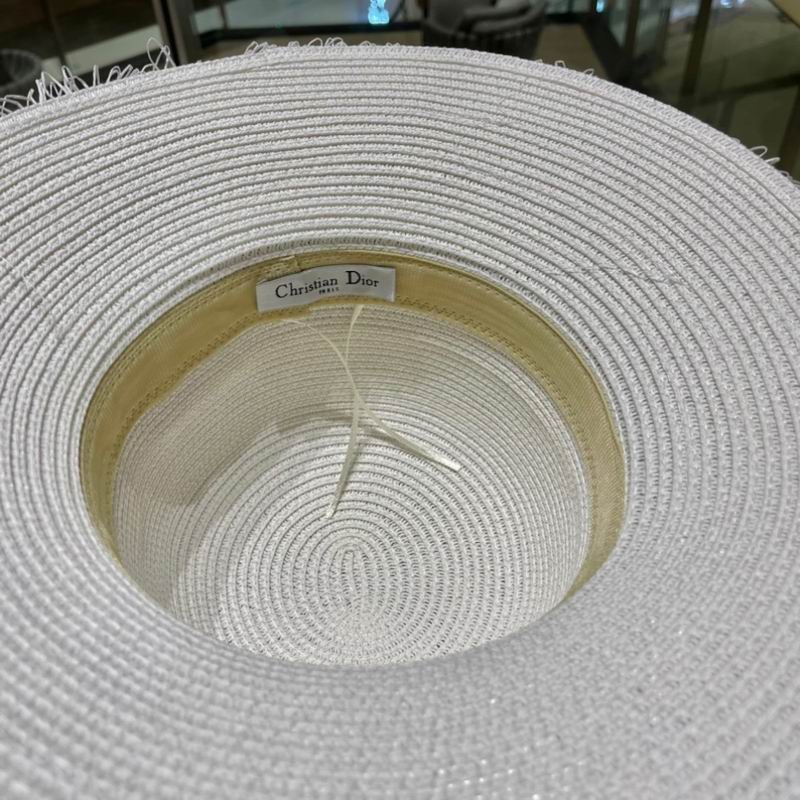 Dior top hat (1075)