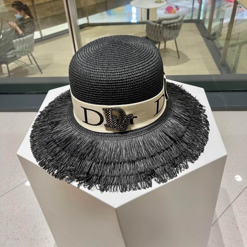 Dior top hat (1090)