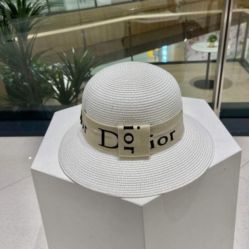 Dior top hat (1116)