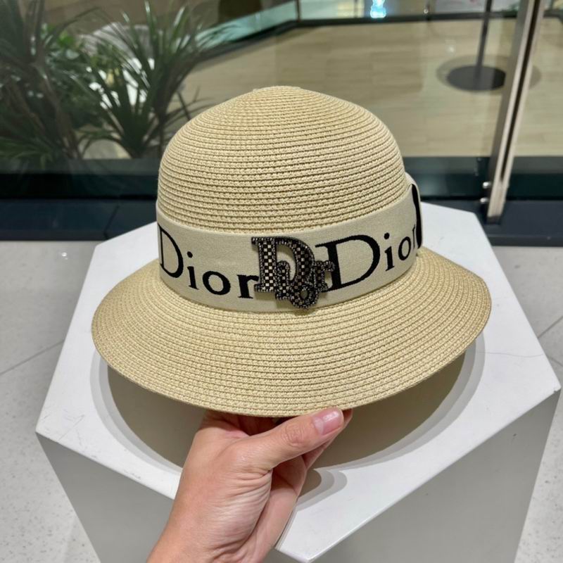 Dior top hat (1122)